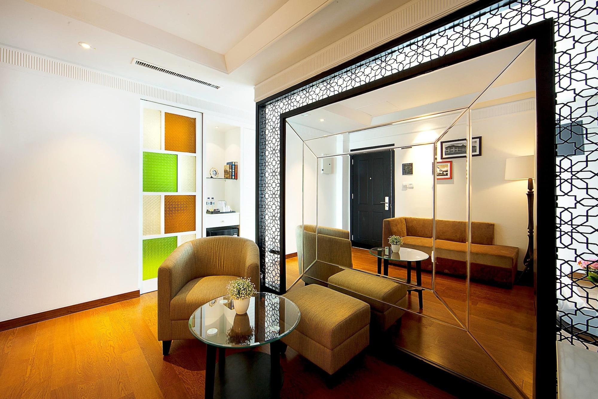 Hotel De Paviljoen Bandung Extérieur photo