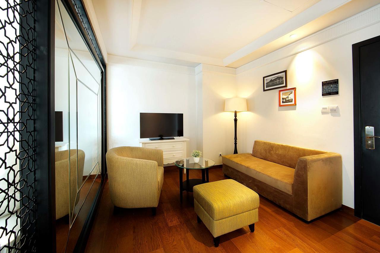 Hotel De Paviljoen Bandung Extérieur photo